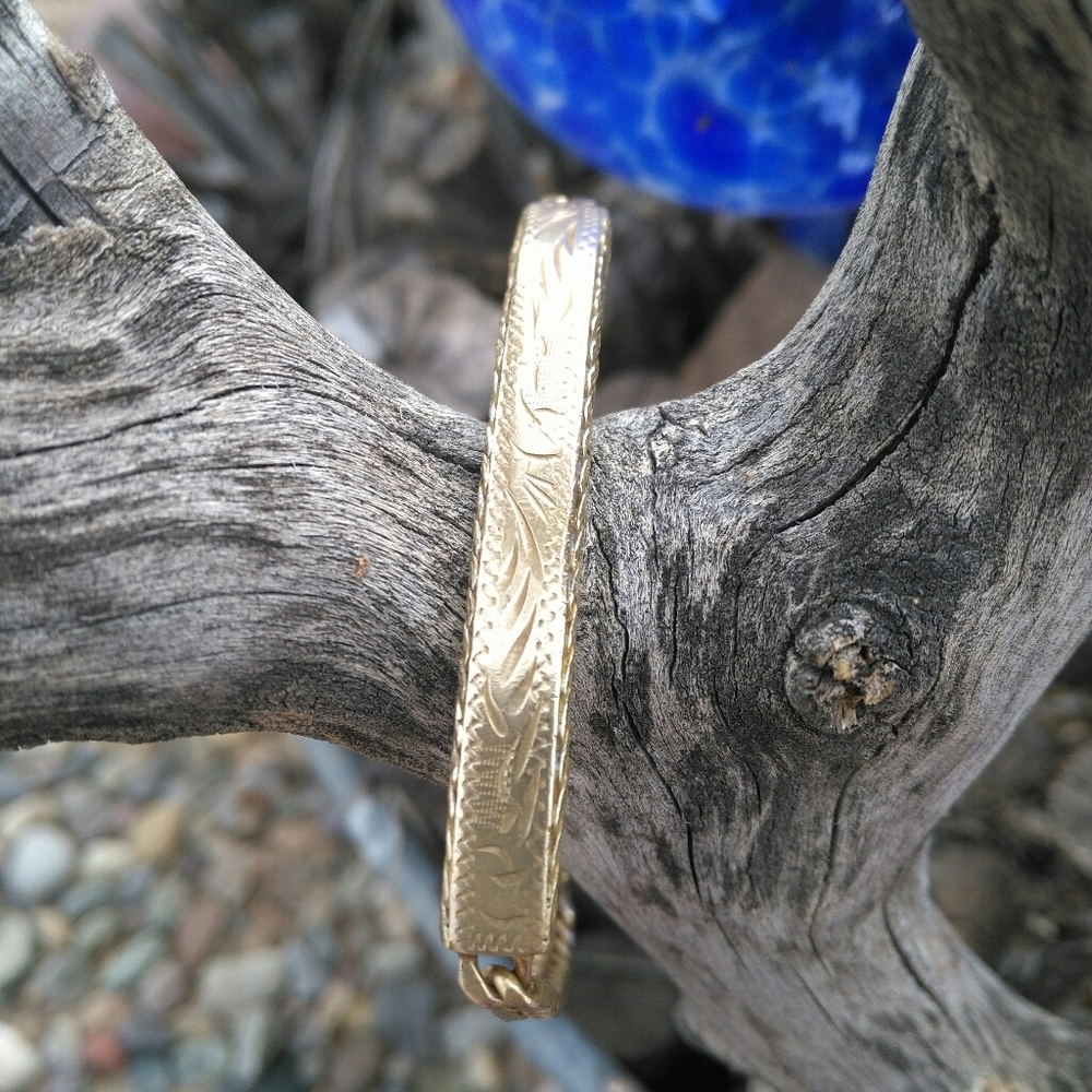 Vintage 1960s Etched ID Bracelet 14k Gold Plated - Picture 6 of 9